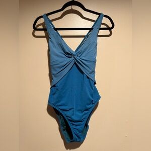 Bleu Rod Beattie Tropic Thunder Twist Shout Plunge One-Piece Swimsuit, Size 10